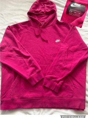 Nike Women's Fuchsia Pullover Hoodie